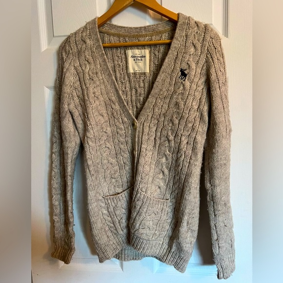 Knitted Abercrombie sweater - Picture 1 of 1